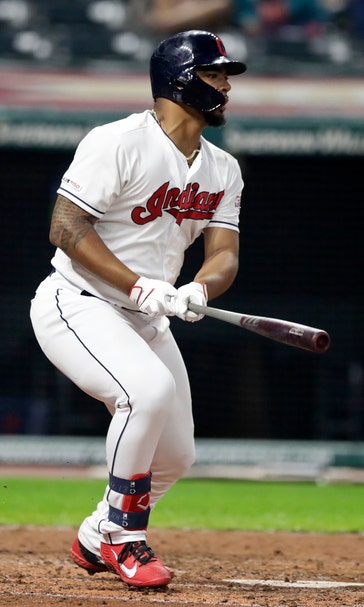 Kipnis hits walk-off homer in 10th as Indians edge Royals